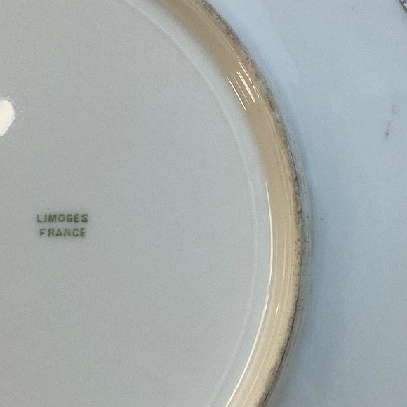 Designer Plate - Picture 3 of 3